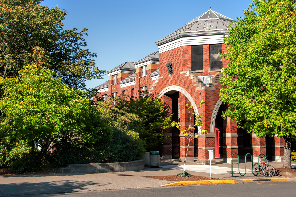Oregon Campus Pic 
